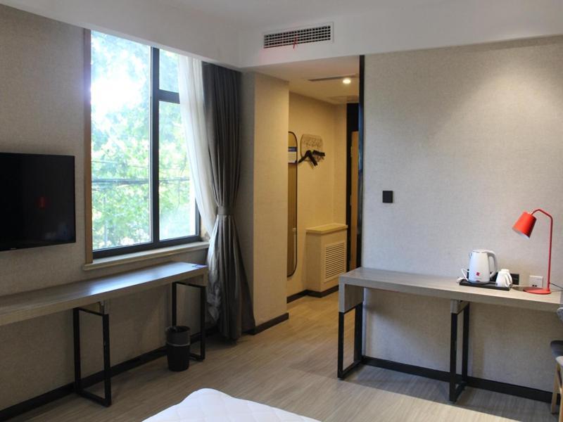 Thank Inn Plus Hotel Shandong Qingdao Olympic Sailing May 4Th Square Exteriör bild